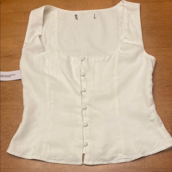 Princess Polly Ivory Button-Up Crop Top - Picture 4 of 10